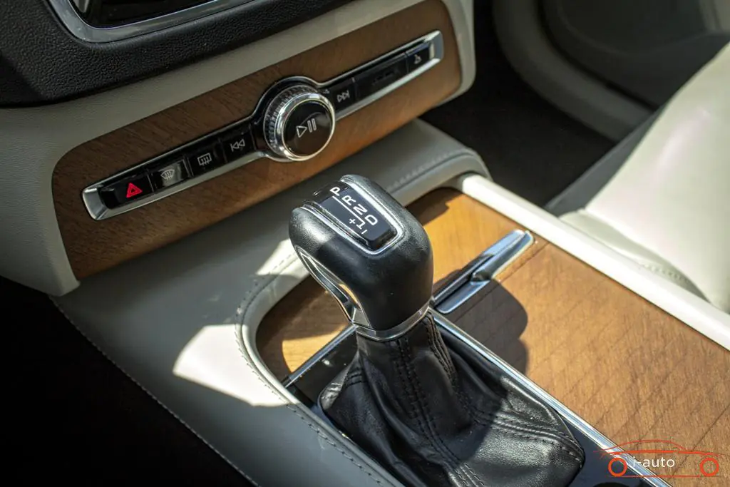 Volvo XC90 2016 na predaj – fotografia 19