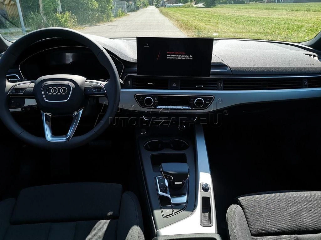 Audi A4 40 2.0 TFSI mHEV S line S tronic