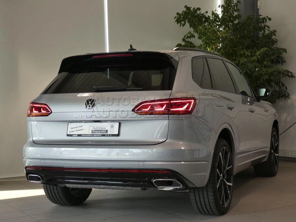 Volkswagen Touareg 3.0 V6 TDI SCR 286k R-Line 4Motion Tiptronic