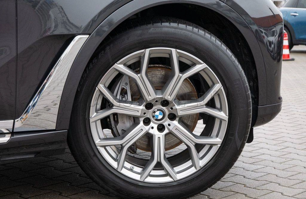 BMW X7 xDrive 40d mHEV A/T
