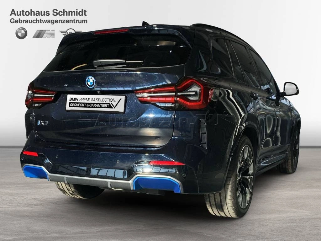 BMW iX3 A/T