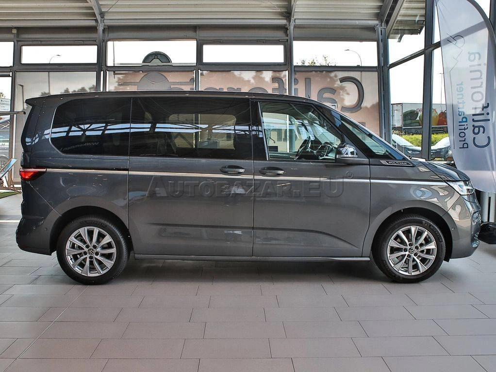 Volkswagen T7 Multivan 2.0 TDI Style DSG