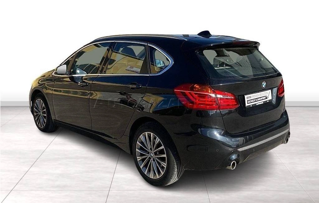 BMW Rad 2 Active Tourer 2   220i A/T