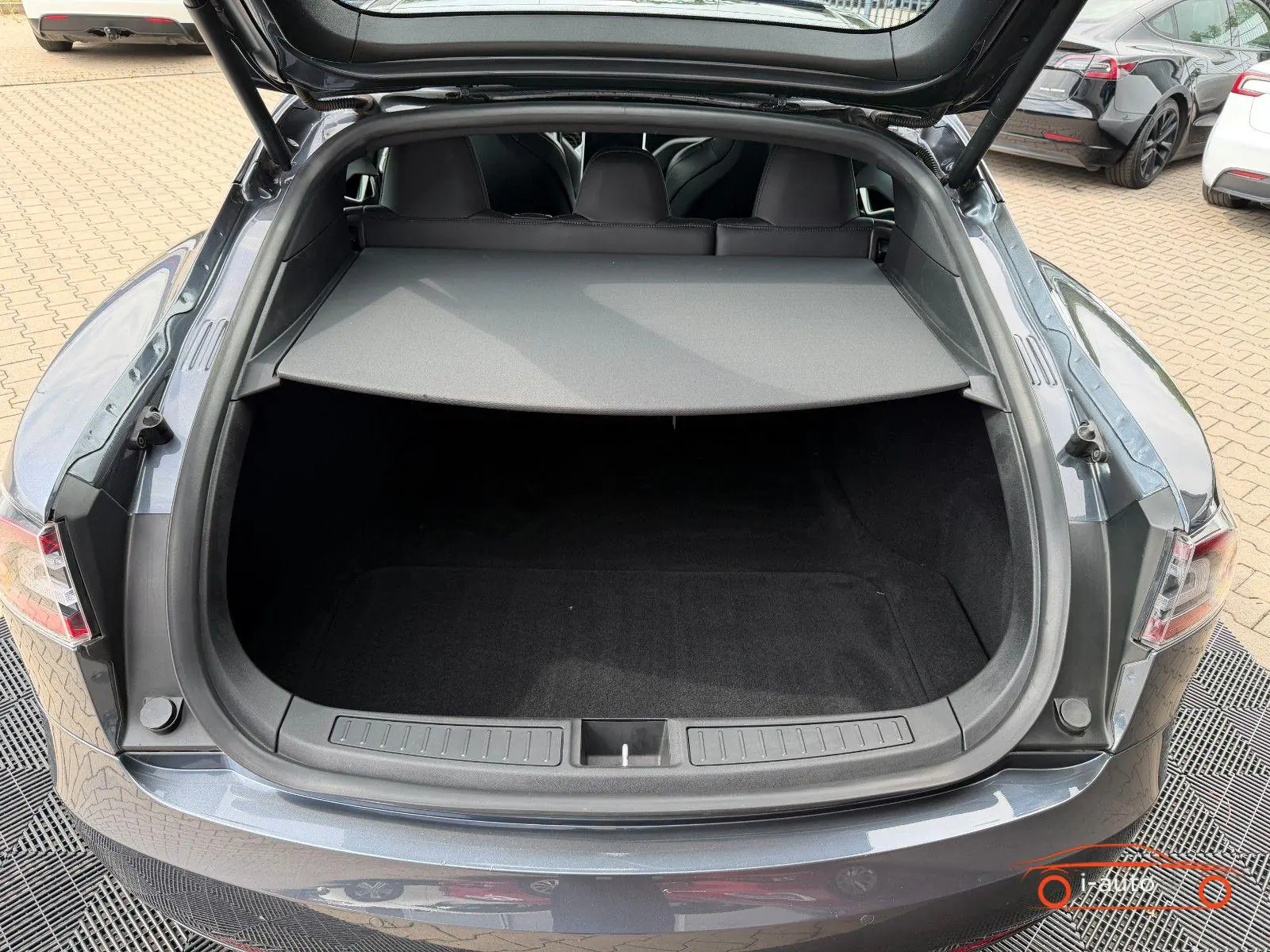 Tesla Model S 2017 na predaj – fotografia 11