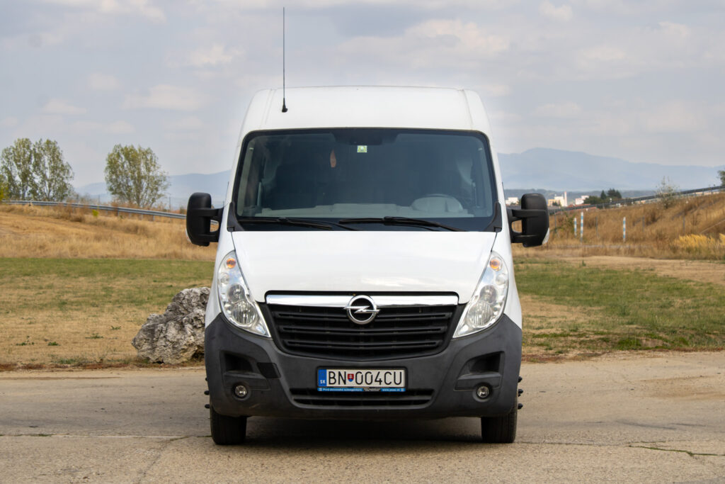 Opel Movano Van