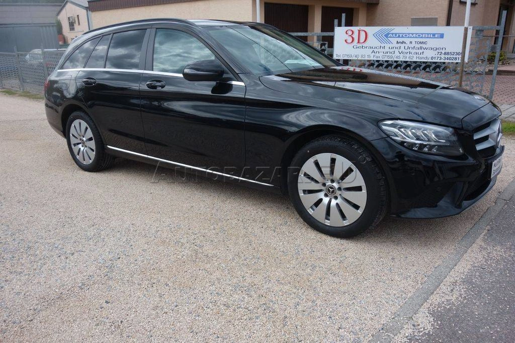 Mercedes-Benz C trieda Kombi 220 d A/T