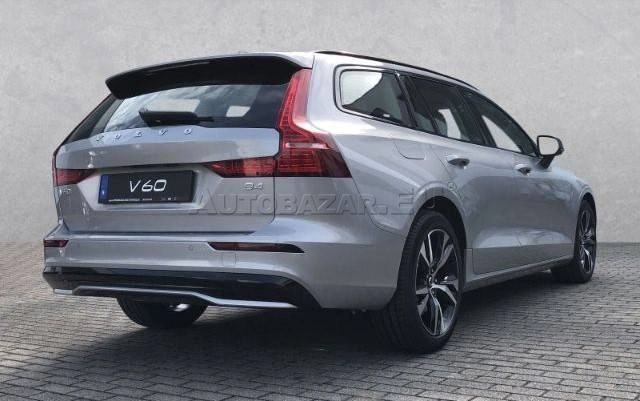 Volvo V60 B4 Plus Dark A/T