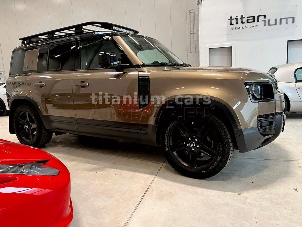 Land Rover Defender 110 A/T AWD 7 miest