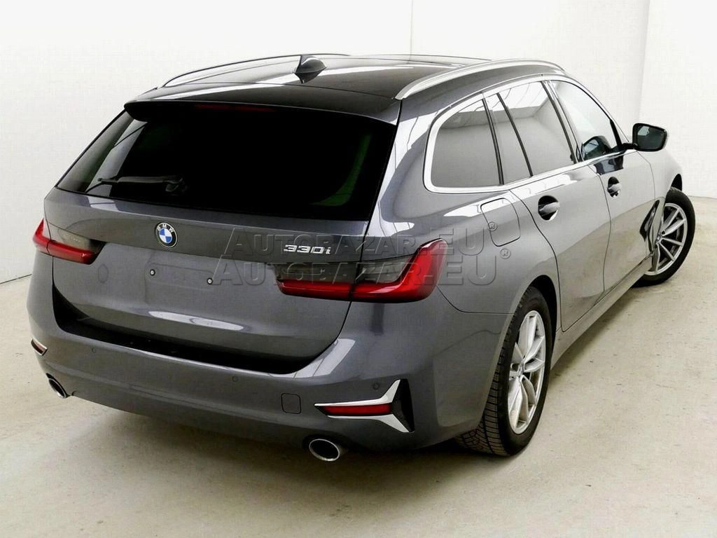 BMW rad 3 Touring 330i Touring A/T