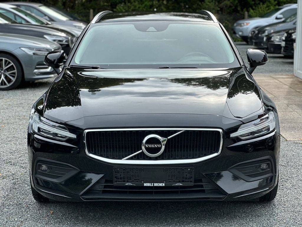 Volvo V60 B4 Momentum Pro A/T