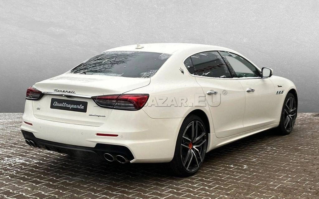 Maserati Quattroporte Modena Q4