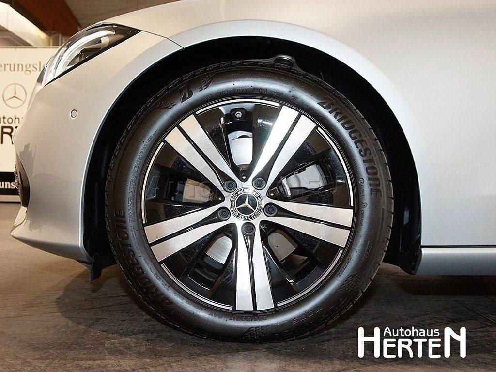 Mercedes-Benz C trieda Kombi 220 d mHEV A/T