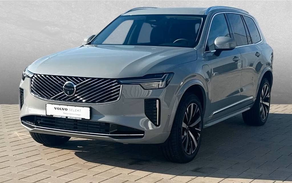 Volvo XC90 T8 AWD Core Facelift