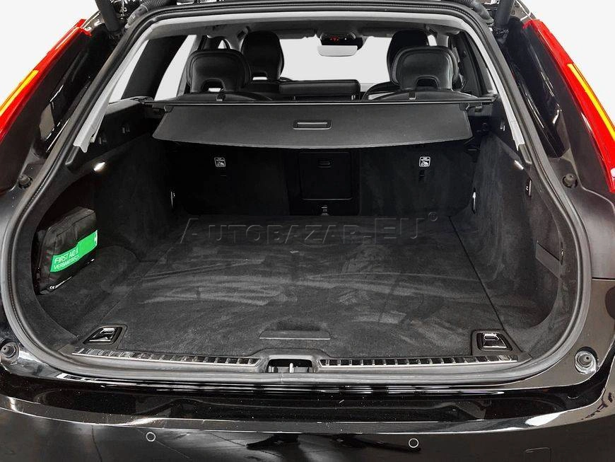 Volvo V90 D4 Momentum-Pro
