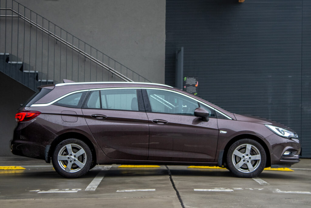 Opel Astra ST