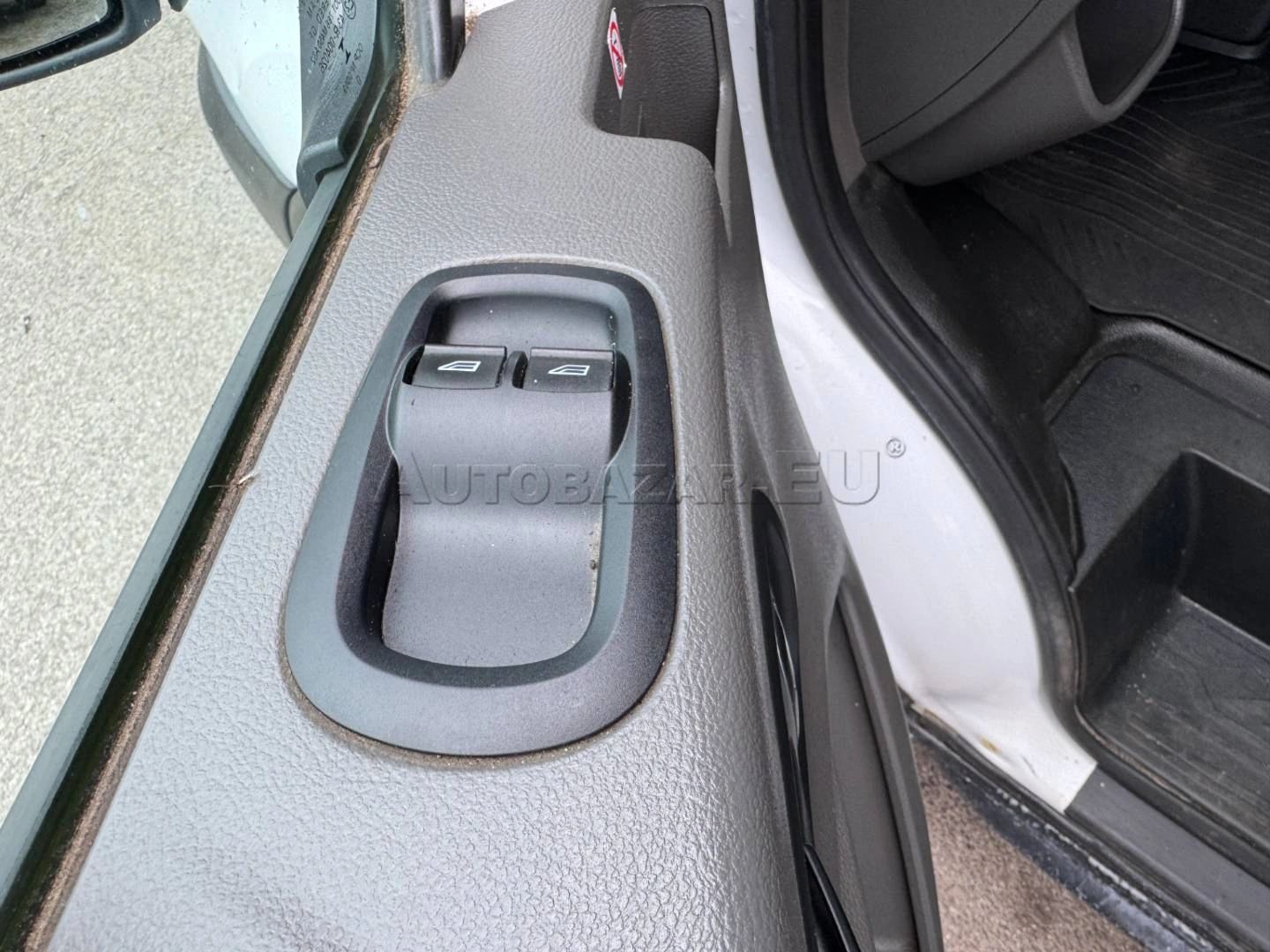 Ford Transit 2020 na predaj – fotografia 17