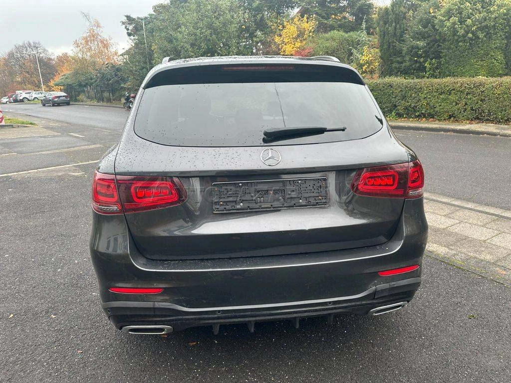 Mercedes-Benz GLC SUV 300 d 4MATIC A/T