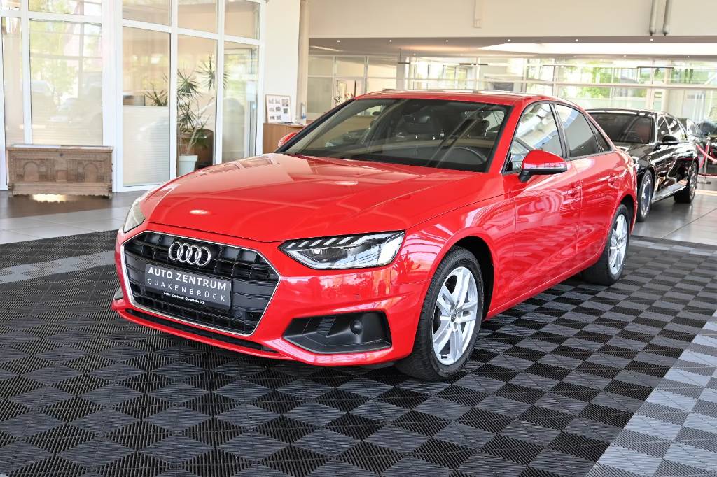 Audi A4 35 2.0 TDI  S tronic