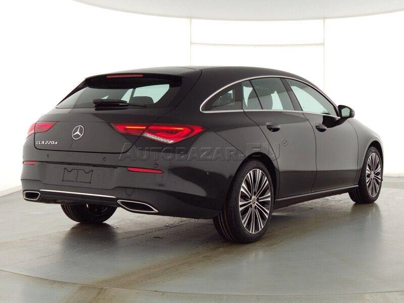 Mercedes-Benz CLA Shooting Brake SB 220 d A/T
