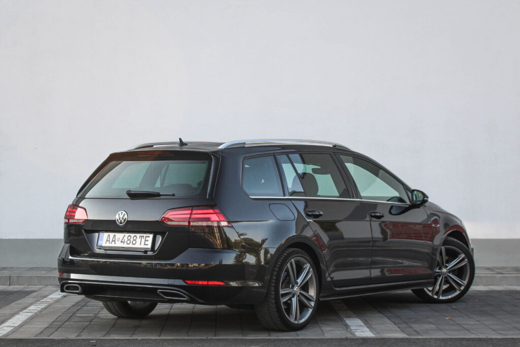 Volkswagen Golf Variant