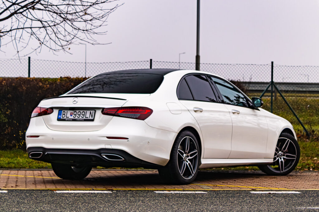 Mercedes-Benz E trieda