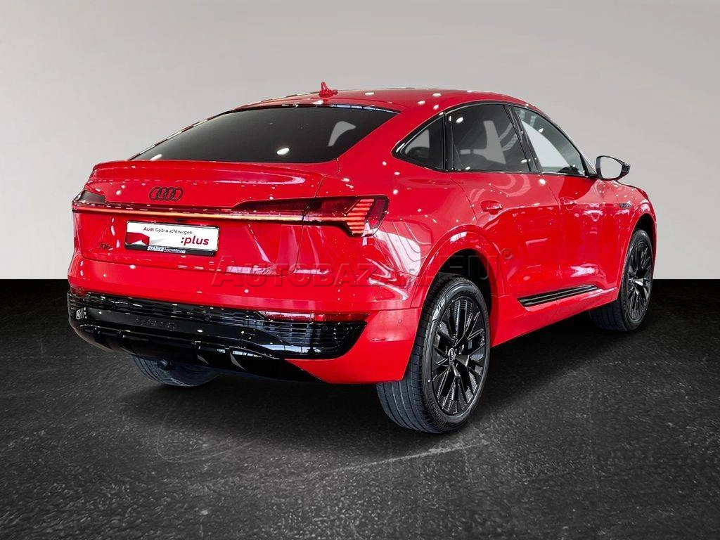 Audi Q8 e-tron Sportback 50 S line quattro