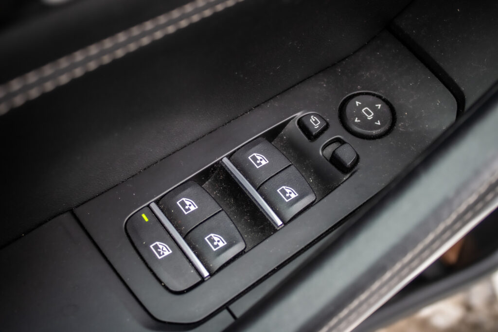 BMW X6 2024 na predaj – fotografia 27