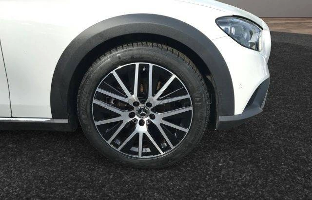 Mercedes-Benz E trieda Kombi 220 d All-Terrain 4MATIC A/T