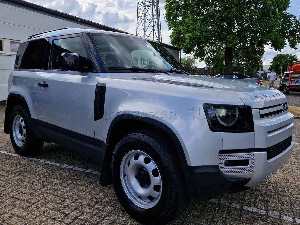 Land Rover Defender 90 2.0 Si4 P300 Standard A/T AWD