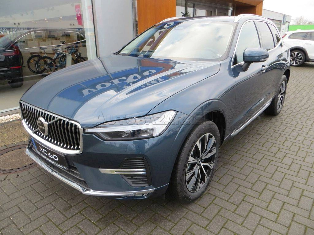 Volvo XC60 B4 Plus Bright A/T