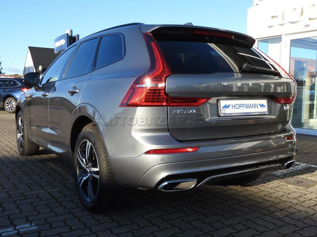 Volvo XC60 T6 R-Design AWD A/T