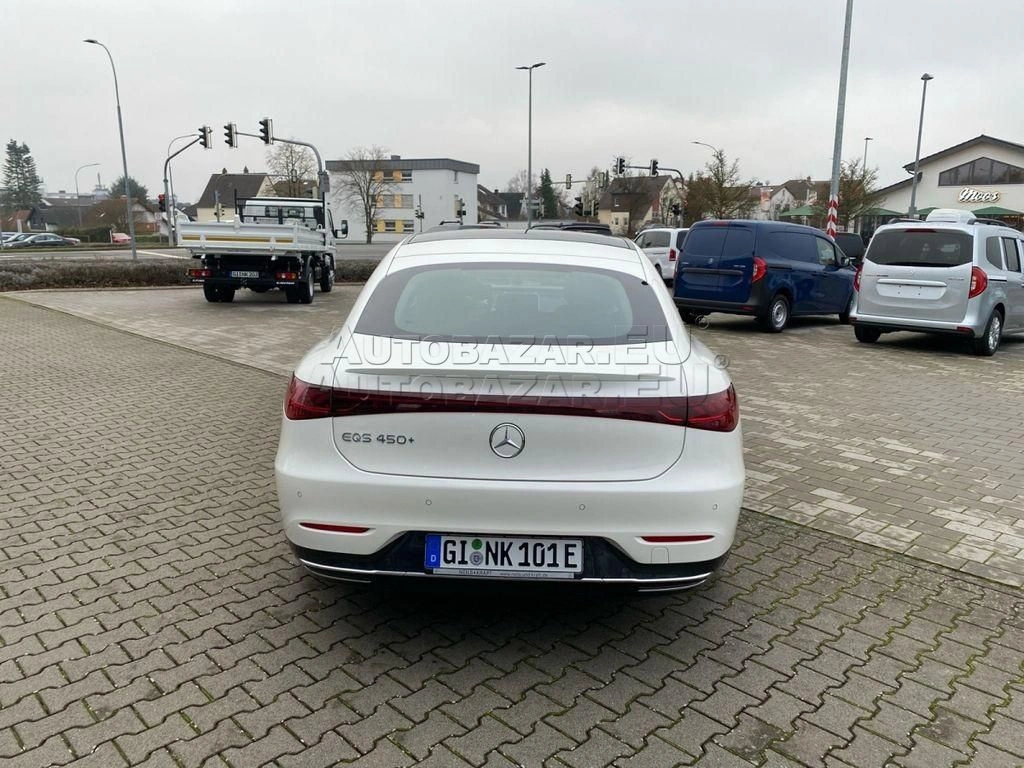 Mercedes EQS Limuzína 245kw Automat