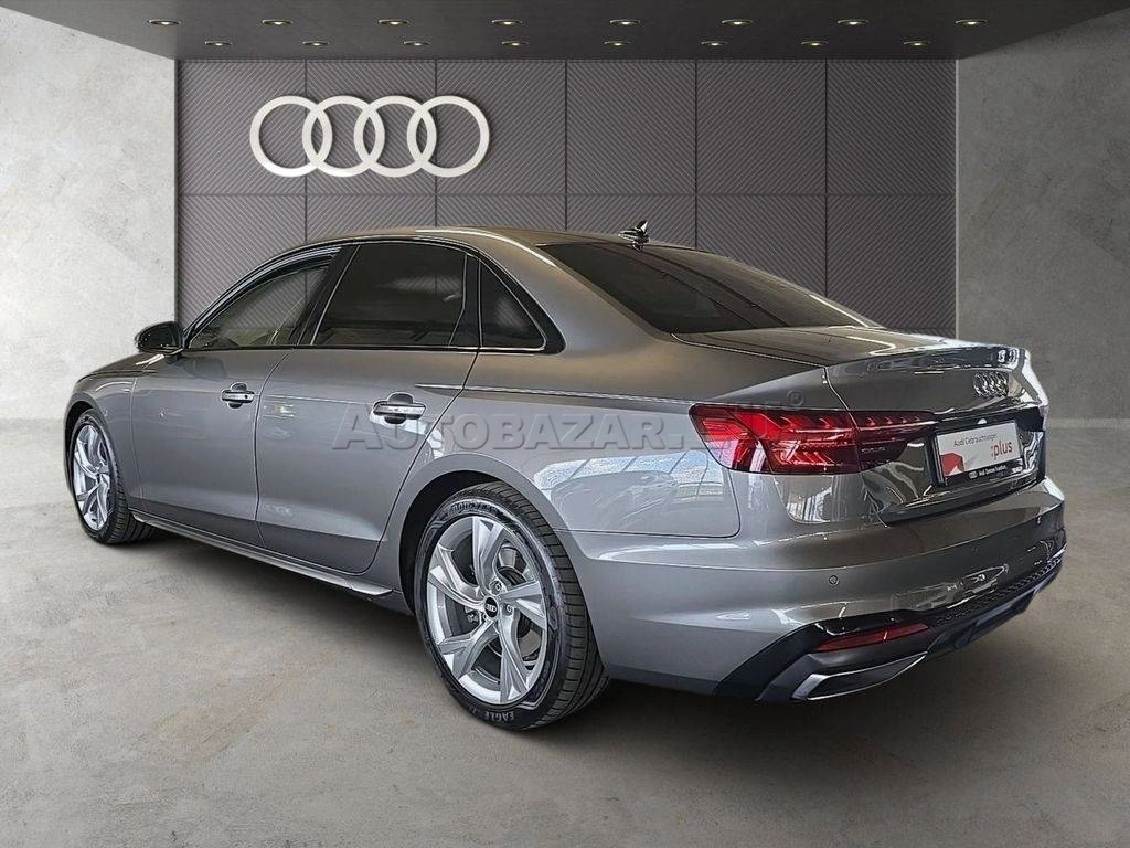 Audi A4 35 2.0 TFSI mHEV S line S tronic