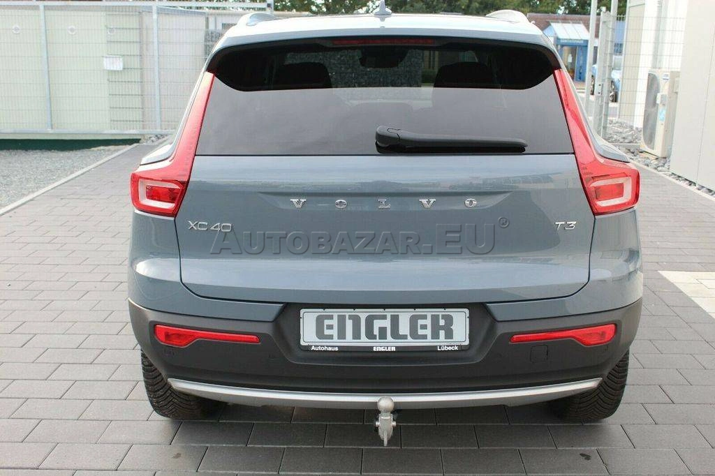 Volvo XC40 T3 163k Momentum Pro A/T