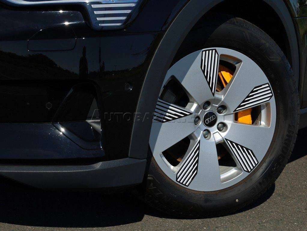 Audi E-tron 55 quattro Basis