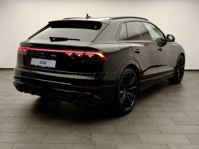 Audi SQ8 quattro