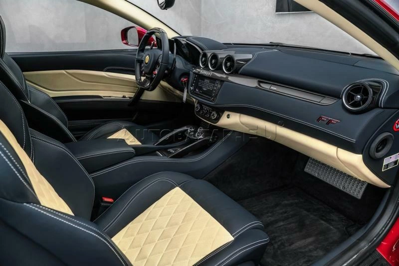 Ferrari FF 2012 na predaj – fotografia 12