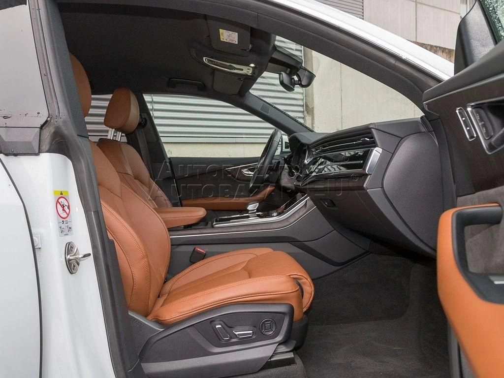 Audi Q8 50 3.0 TDI mHEV quattro tiptronic