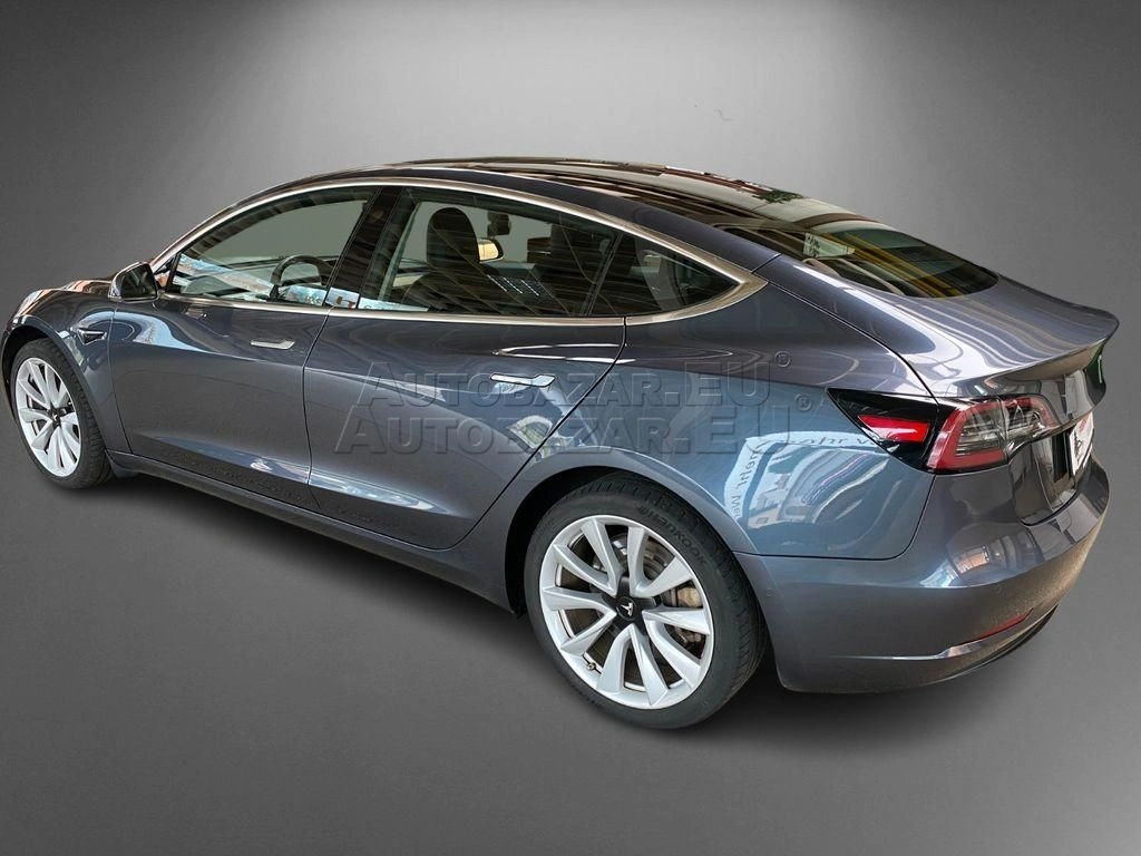 Tesla Model 3 Long Range 82kWh AWD