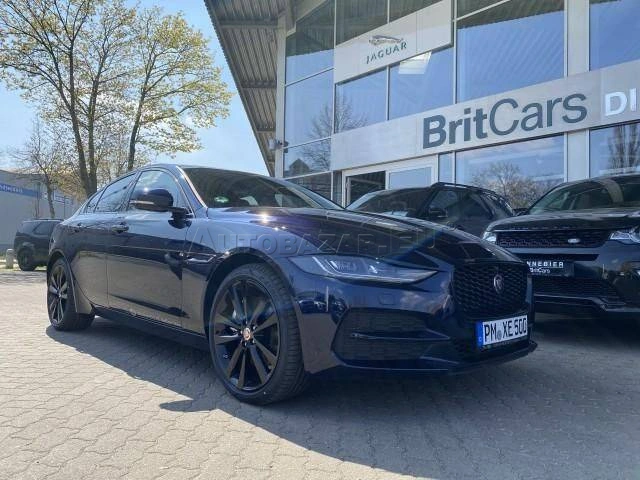 Jaguar XE 2.0D I4 D200 HSE AWD A/T