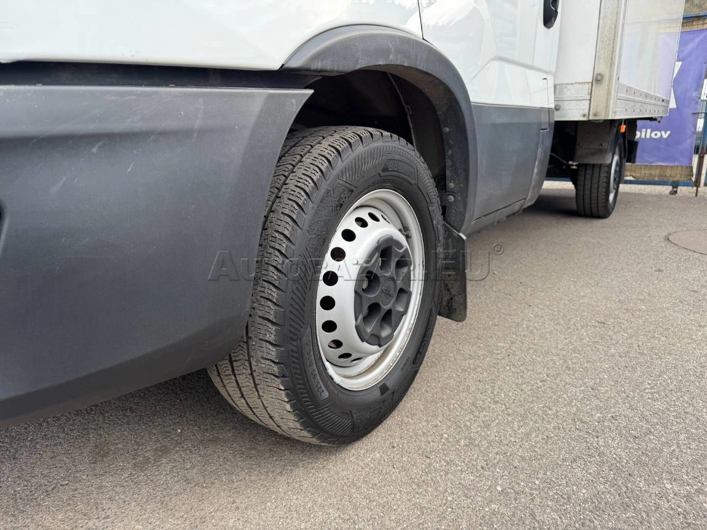 Iveco Daily 35S14V 2,3 D30V 3520mm H2 2022 na predaj – fotografia 9