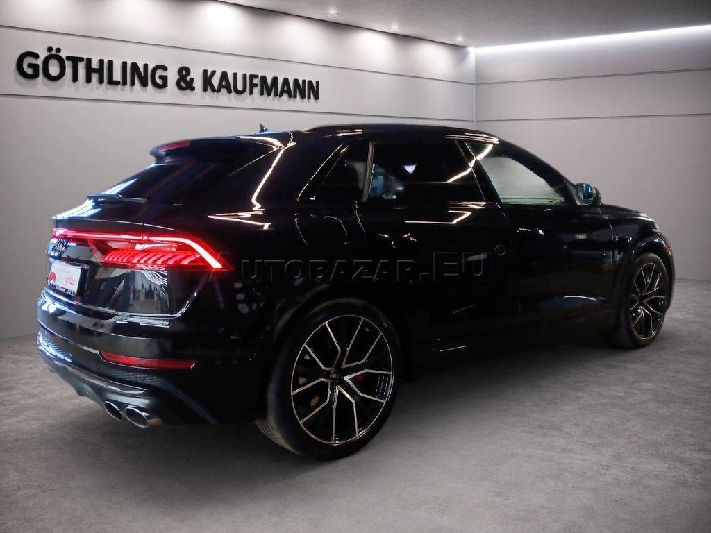 Audi Q8 SQ8 TFSI mHEV quattro tiptronic