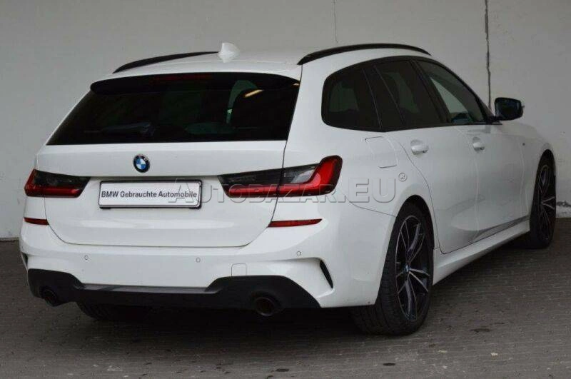 BMW Rad 3 Touring 320i  A/T