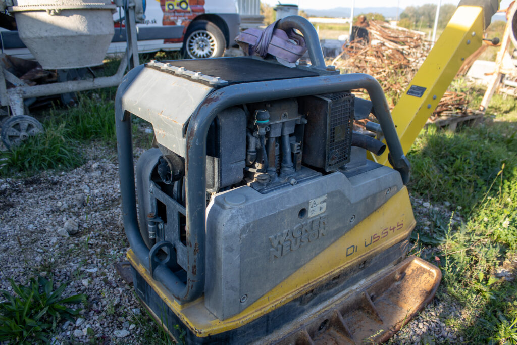 Wacker Neuson Neuson vibračná doska DPU5545