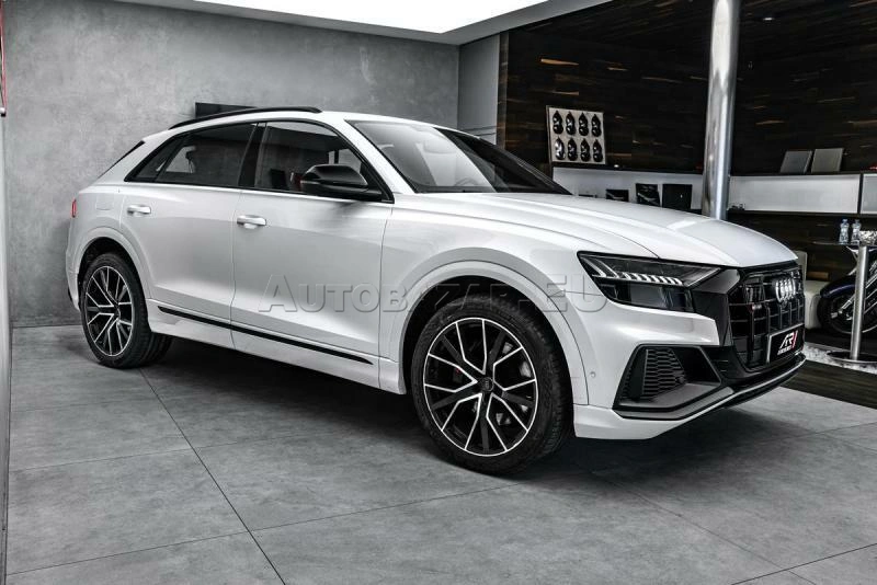 Audi SQ8 TDI quattro, Matrix, Tour