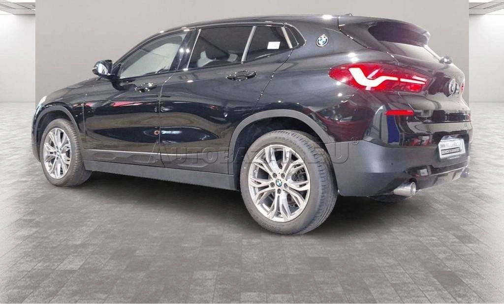 BMW X2 sDrive18d A/T