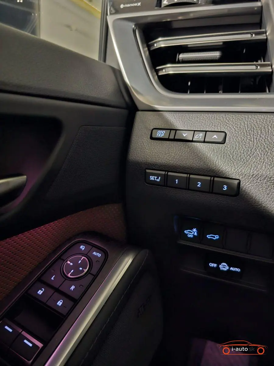 Lexus GX 2025 na predaj – fotografia 7