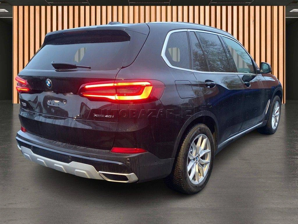 BMW X5 xDrive40i mHEV A/T