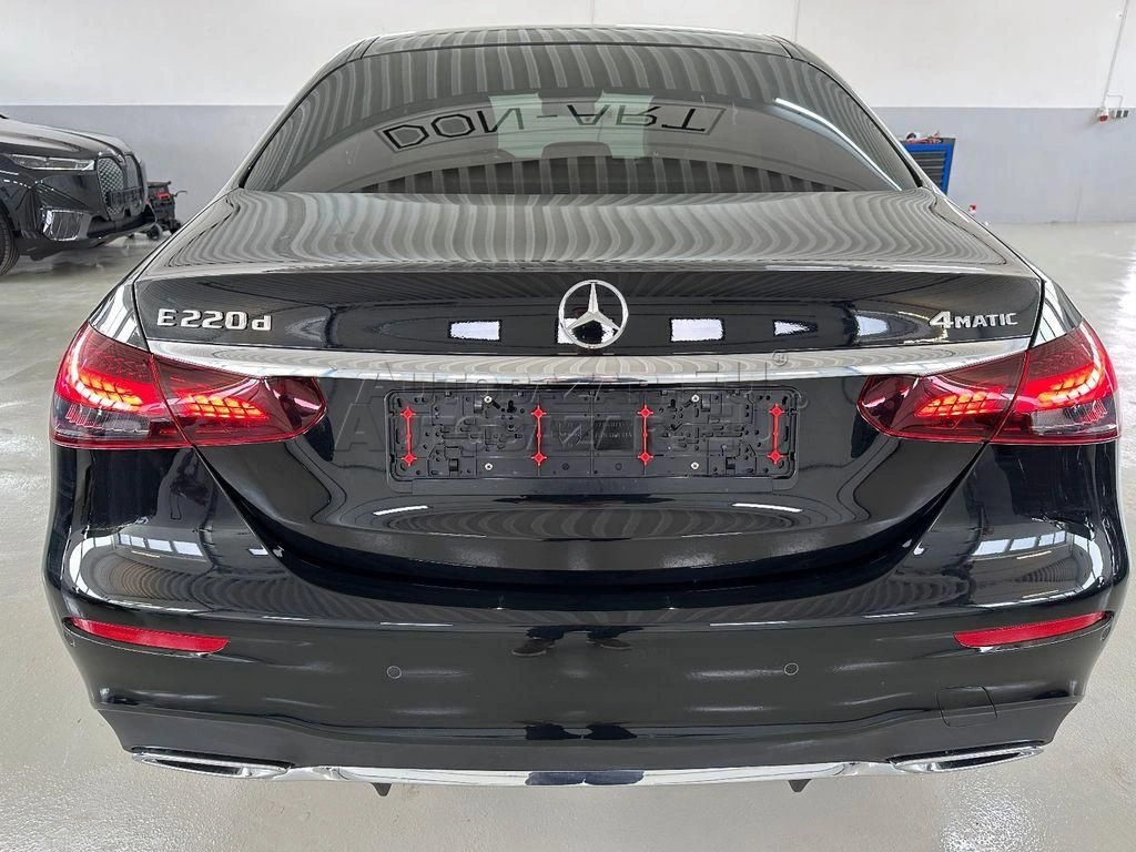 Mercedes E trieda 220 d mHEV 4MATIC A/T