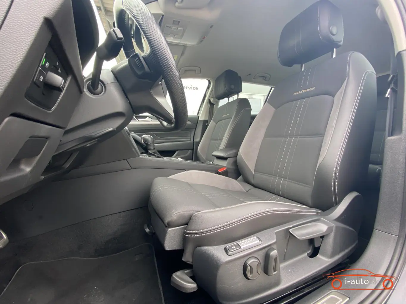 Volkswagen Passat 2024 na predaj – fotografia 9